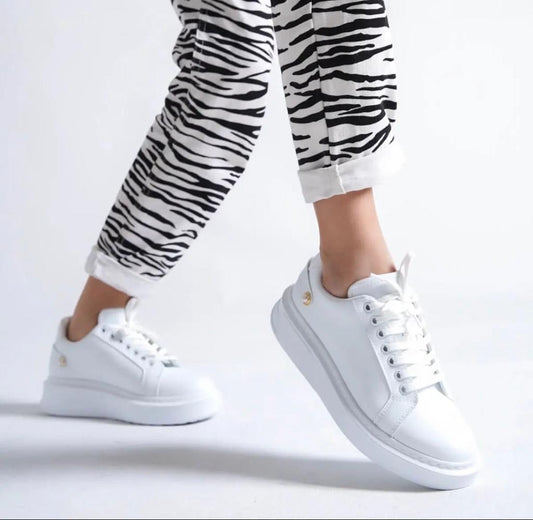 506 WOMEN Trainers Lace Up White New Arrival