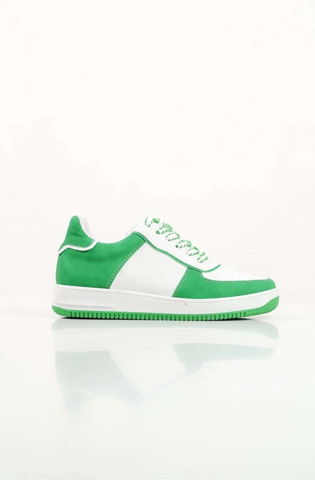 508 WOMEN Trainers Lace Up Green & White New Arrival