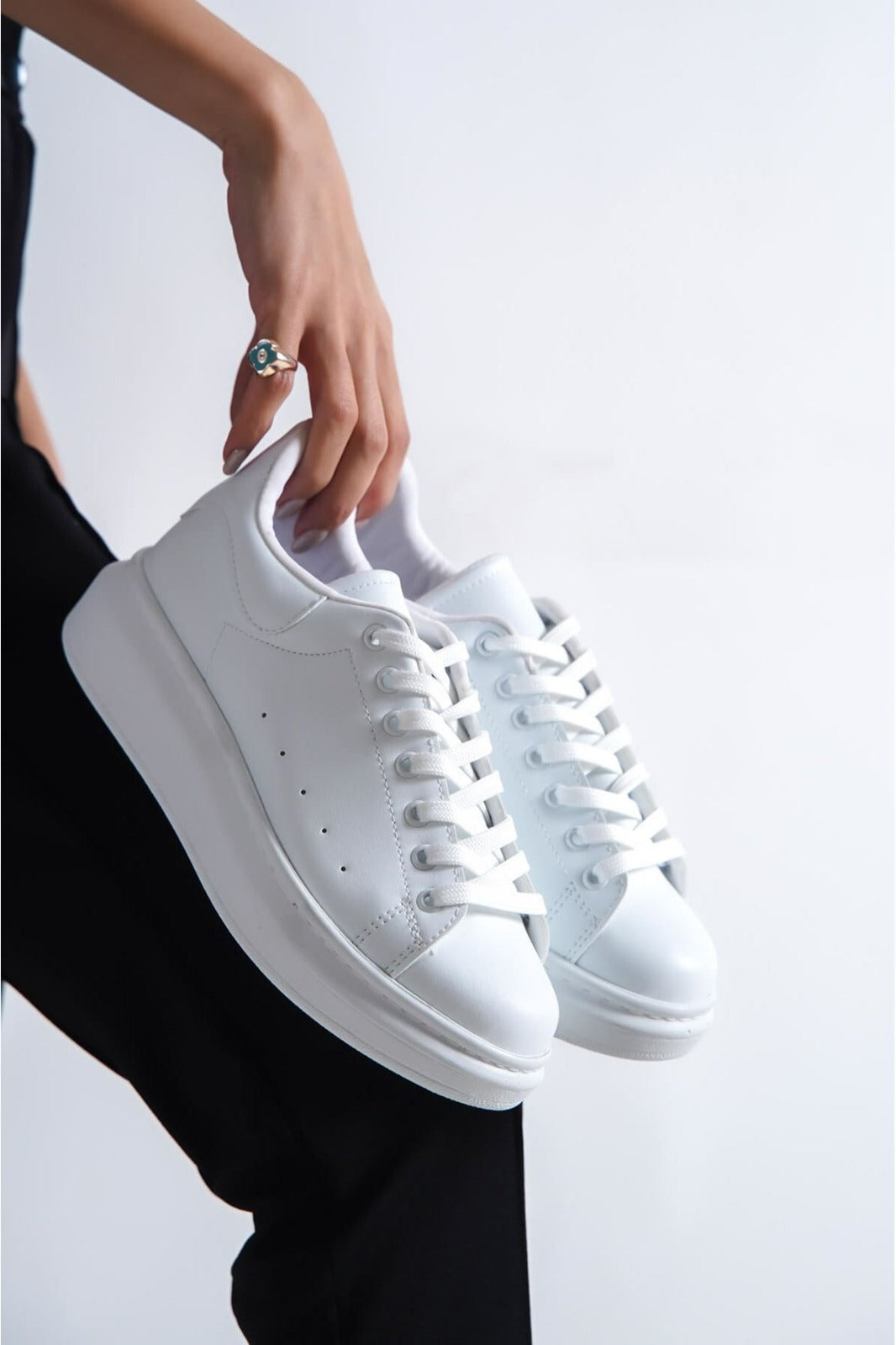 503 WOMEN Trainers Lace Up White New Arrival