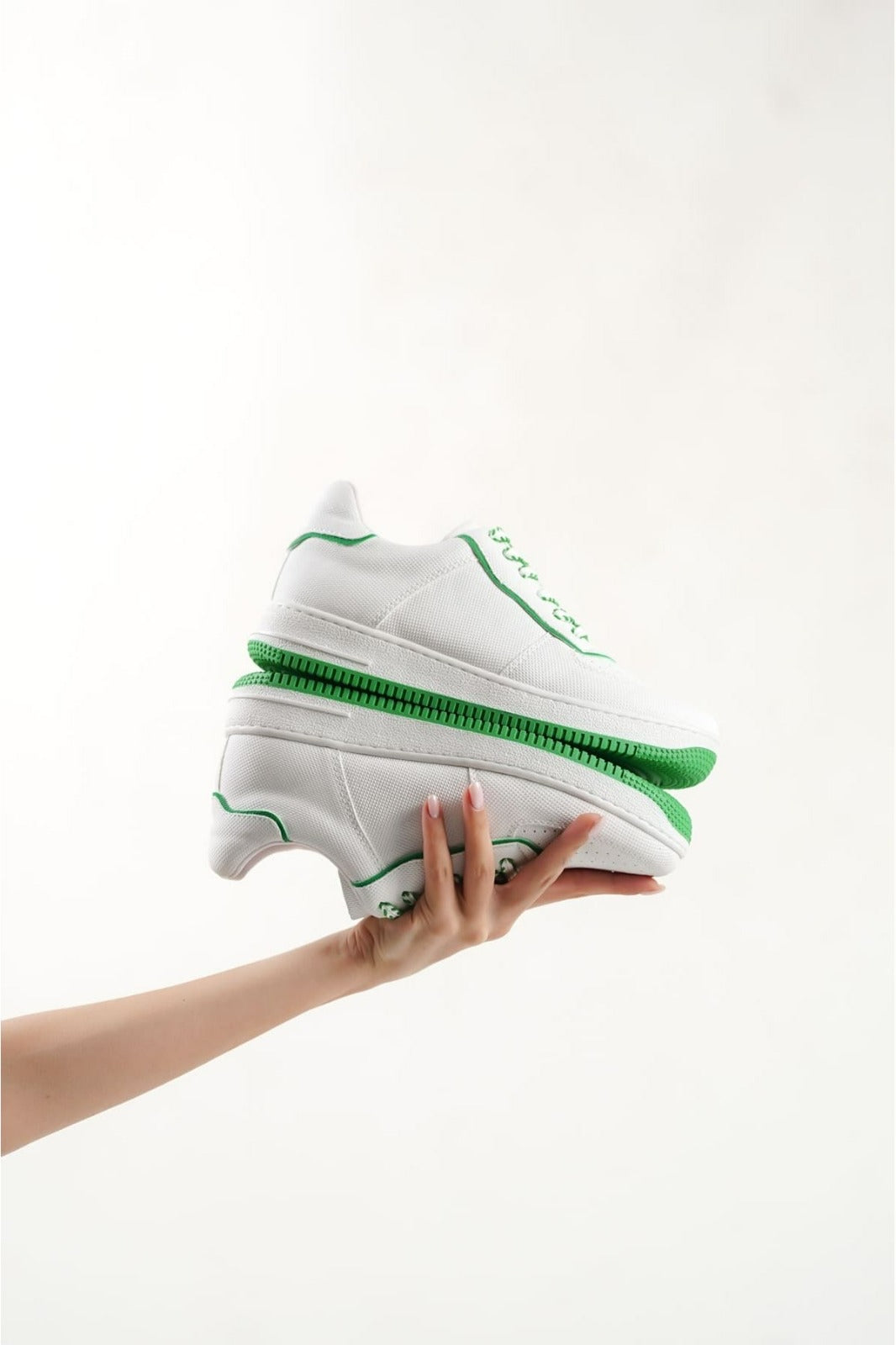 508 WOMEN Trainers Lace Up White & Green New Arrival