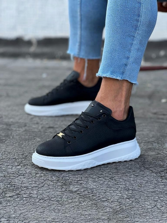 500 Mens Trainers Black & White