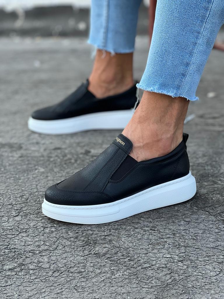 049 Mens Trainers Black & White